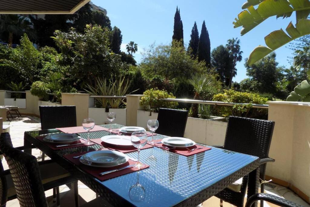 Fuente Aloha Apartment Marbella Exterior photo